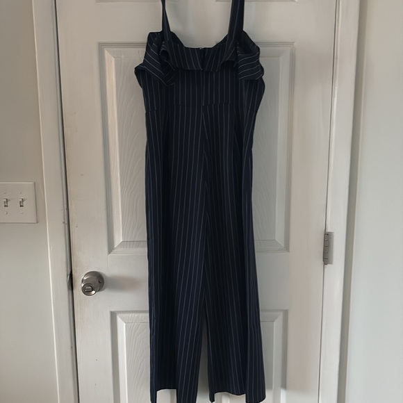 Essue Navy Pinstripe Wide Leg Jumpsuit | Button Detail | Size M - Picture 6 of 7